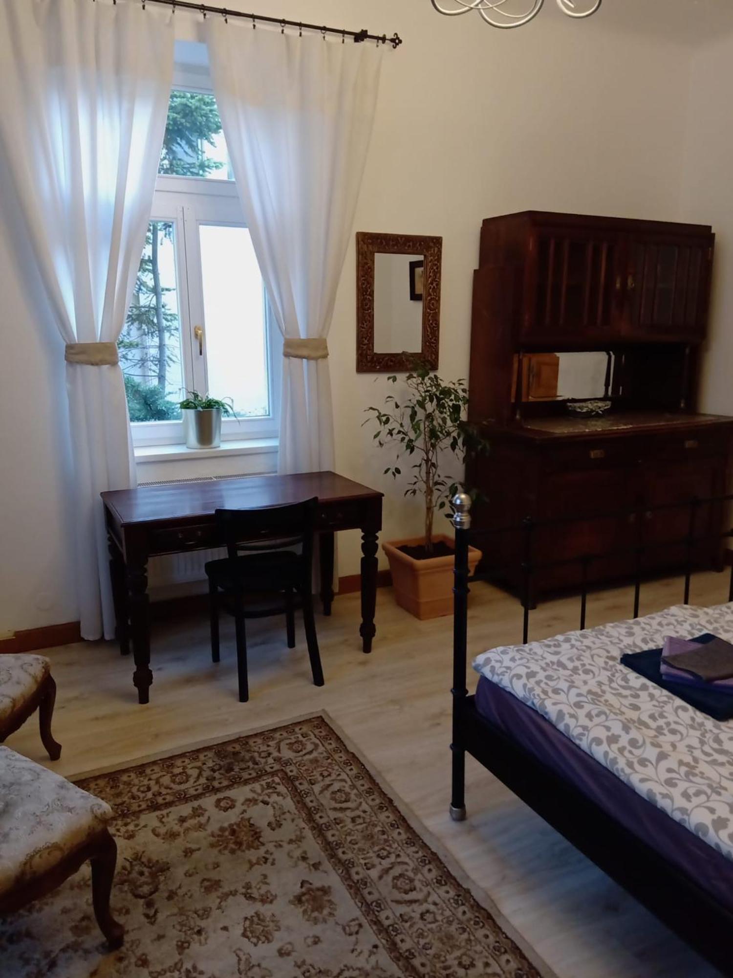 Historic Villa Apartments Πράγα Εξωτερικό φωτογραφία